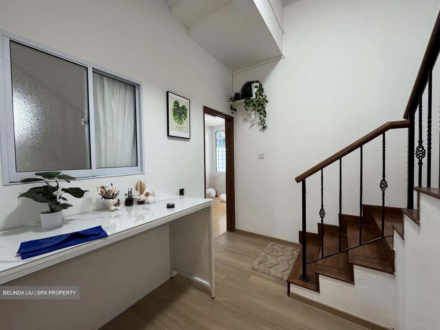 Westville (D22), Terrace #559904001